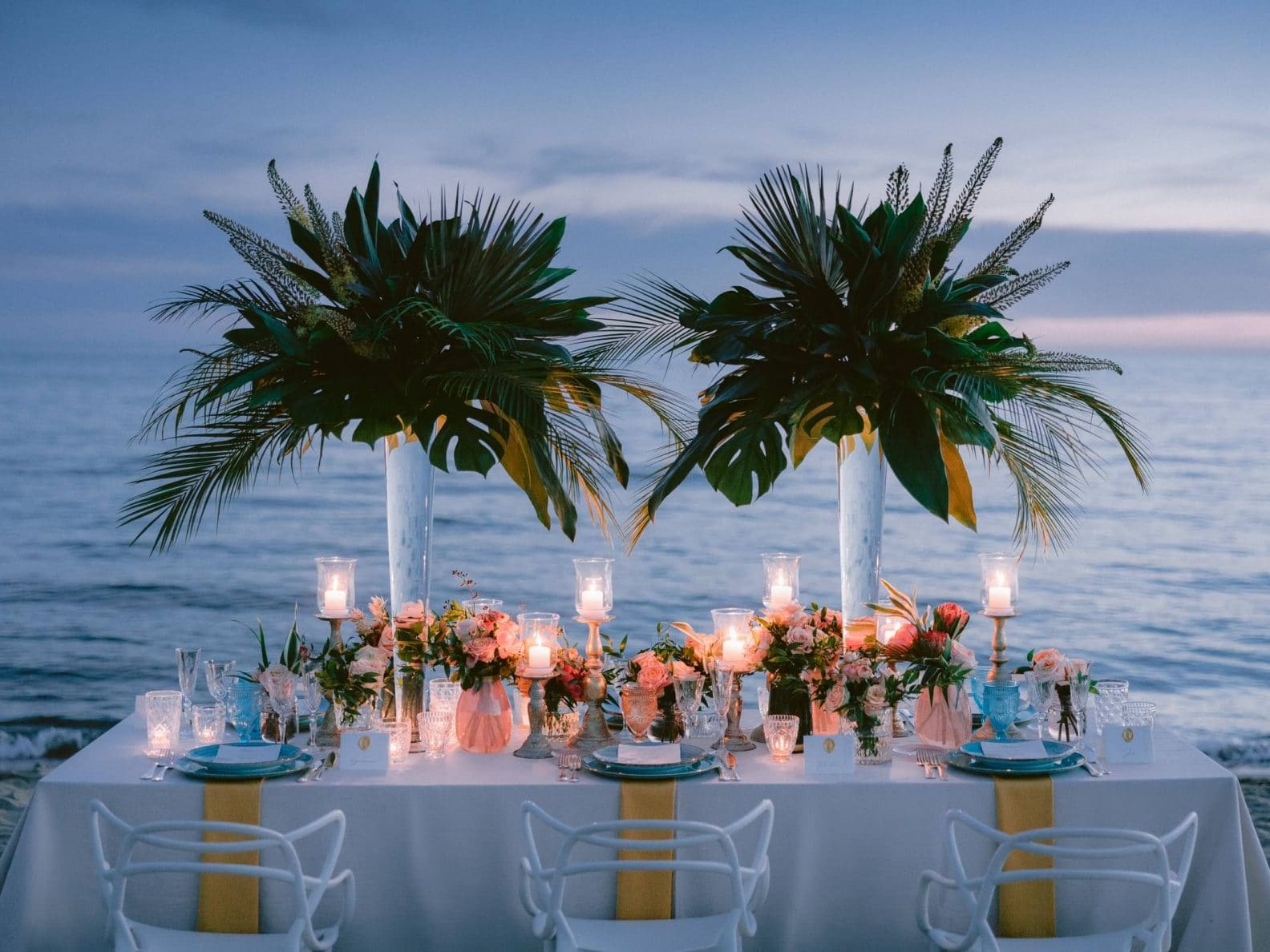 oceanfront table setting