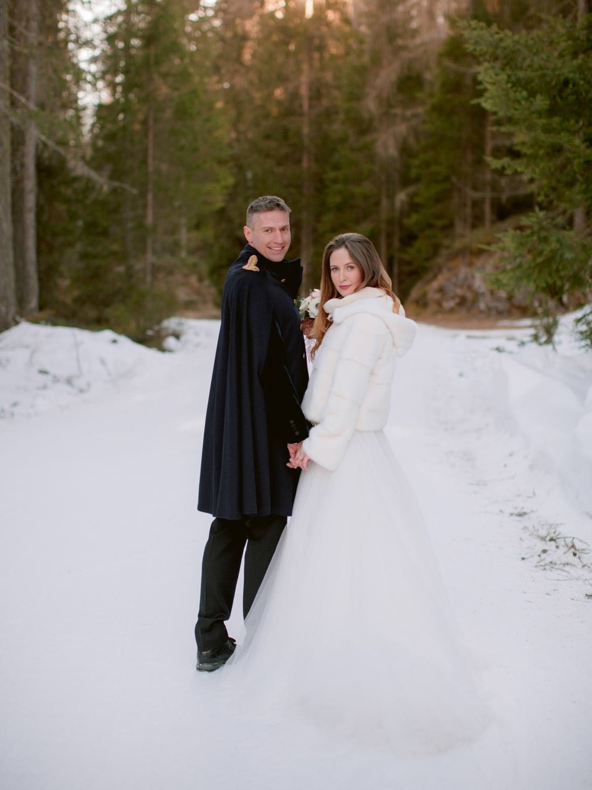 get married on the snow in Italy
