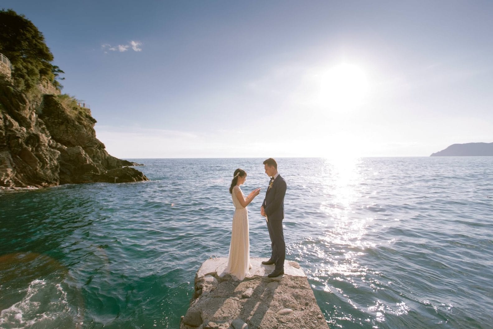 elopement in Cinque Terre